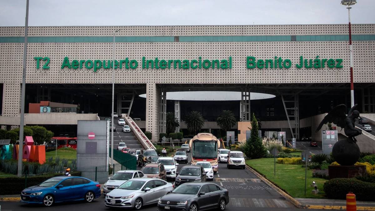 ¡Histórico! Uber podrá recoger pasajeros en aeropuertos sin sanciones