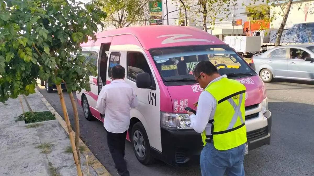 ¡Llegan 300 nuevos agentes viales a Puebla! Pero no podrán multarte… por ahora