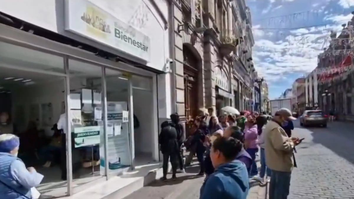 Retrasan pensión Bienestar de noviembre: checa cuándo te toca cobrar