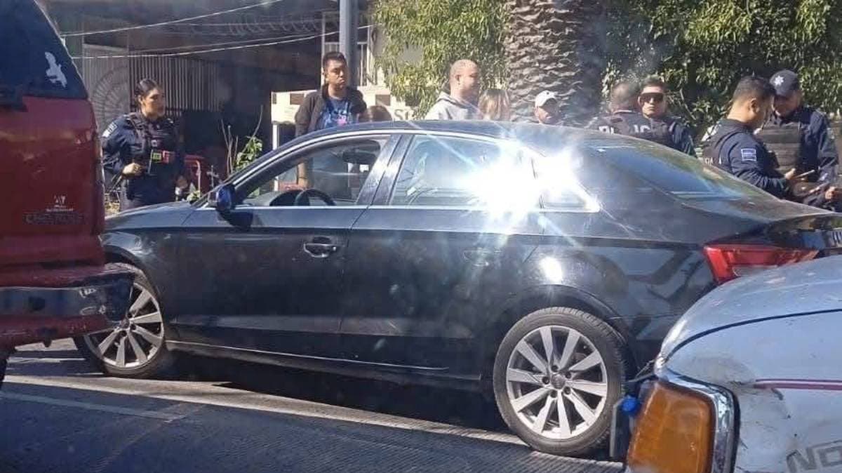 Pleito amoroso termina en operativo: mujer detenida al volante de un Audi que fue reportado como robado por su expareja en Puebla