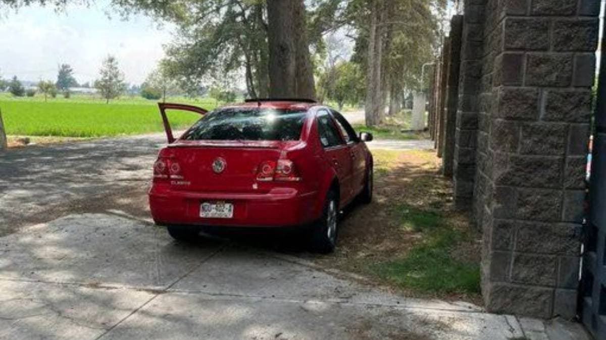 Comando armado irrumpe en domicilio de Tecamachalco y se lleva más de 180 mil pesos y cuatro vehículos