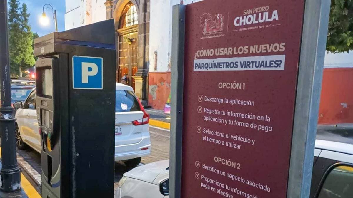 Parquímetros en Cholula: reactivan cobros tras meses suspendidos, ahora con app y WhatsApp