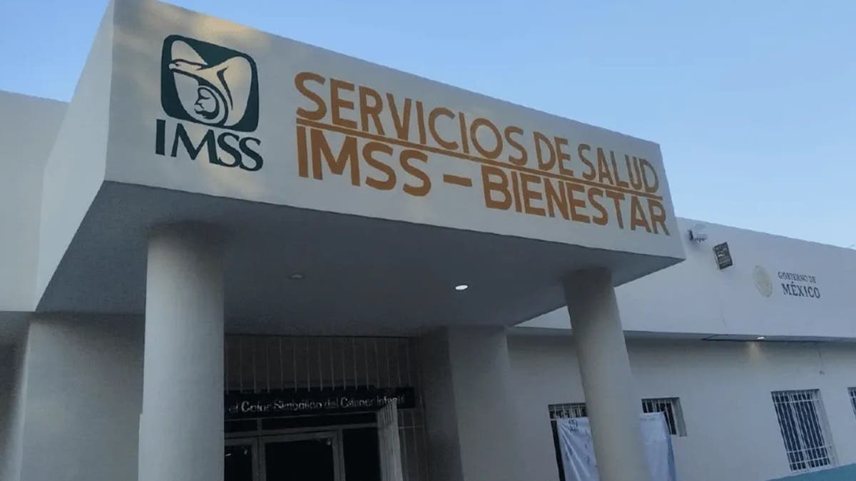 Le dejan una compresa en el vientre tras cesárea en hospital del IMSS-Bienestar; su vida pende de un hilo