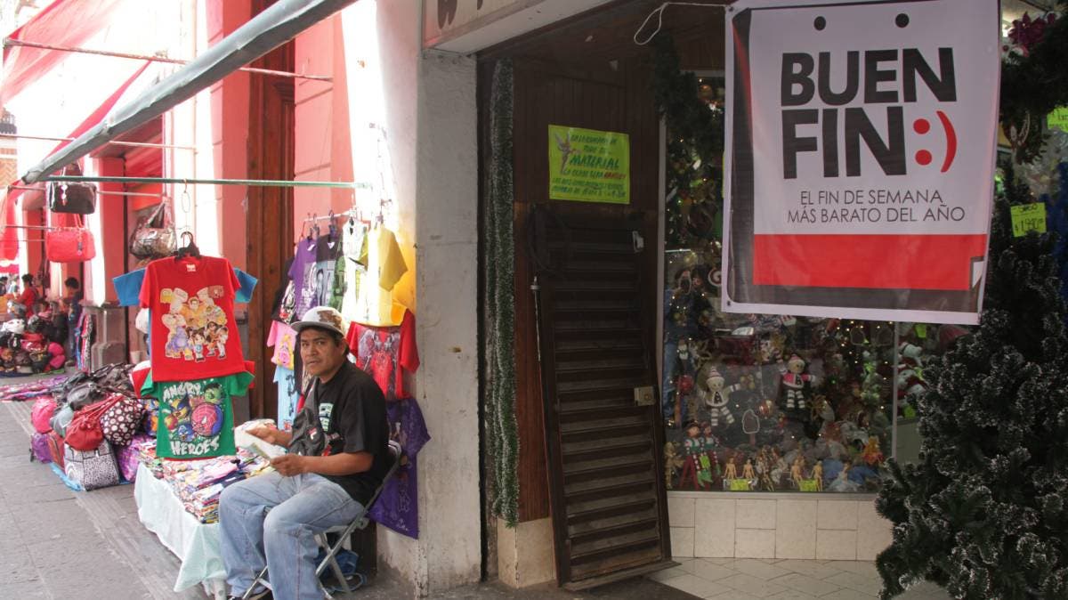 Puebla refuerza operativos por el Buen Fin: sin ambulantes en el Centro Histórico y con vigilancia en plazas comerciales