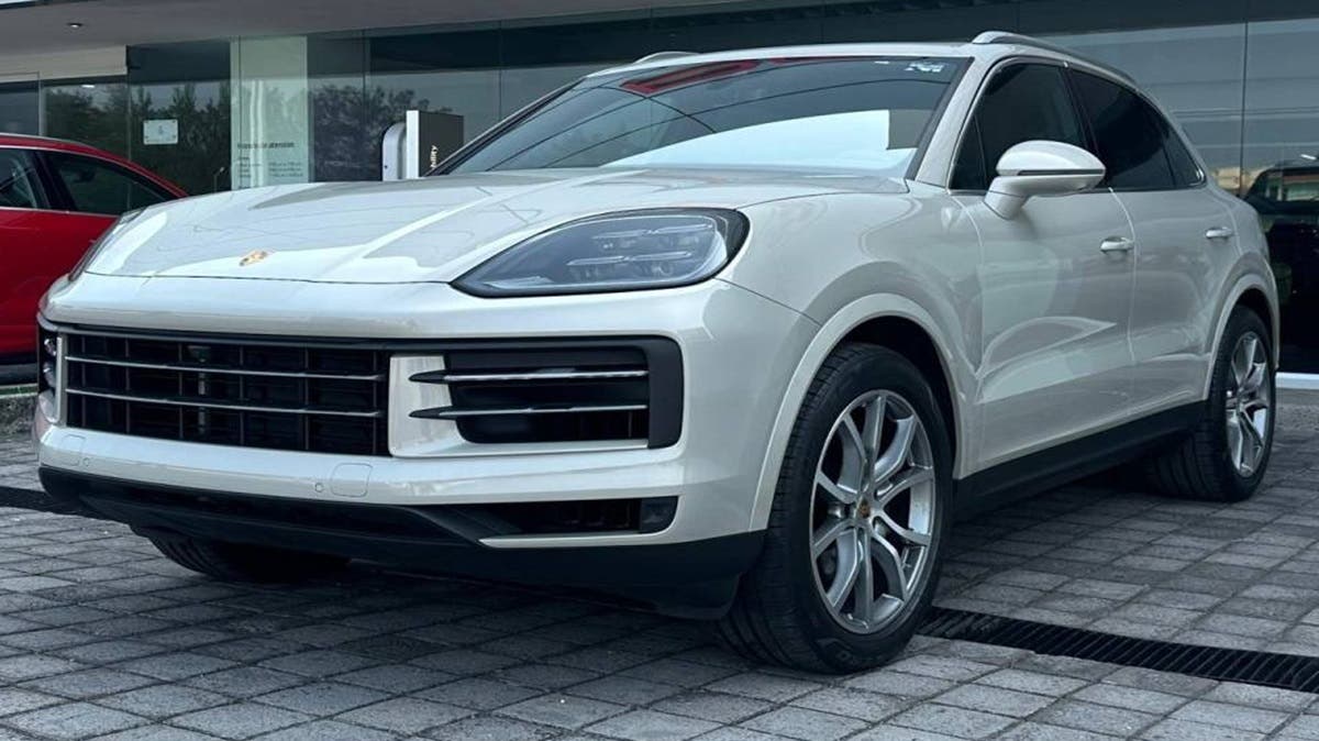 Entraban como ricos… y salían como ladrones: asaltan casas en Lomas a bordo de una Porsche