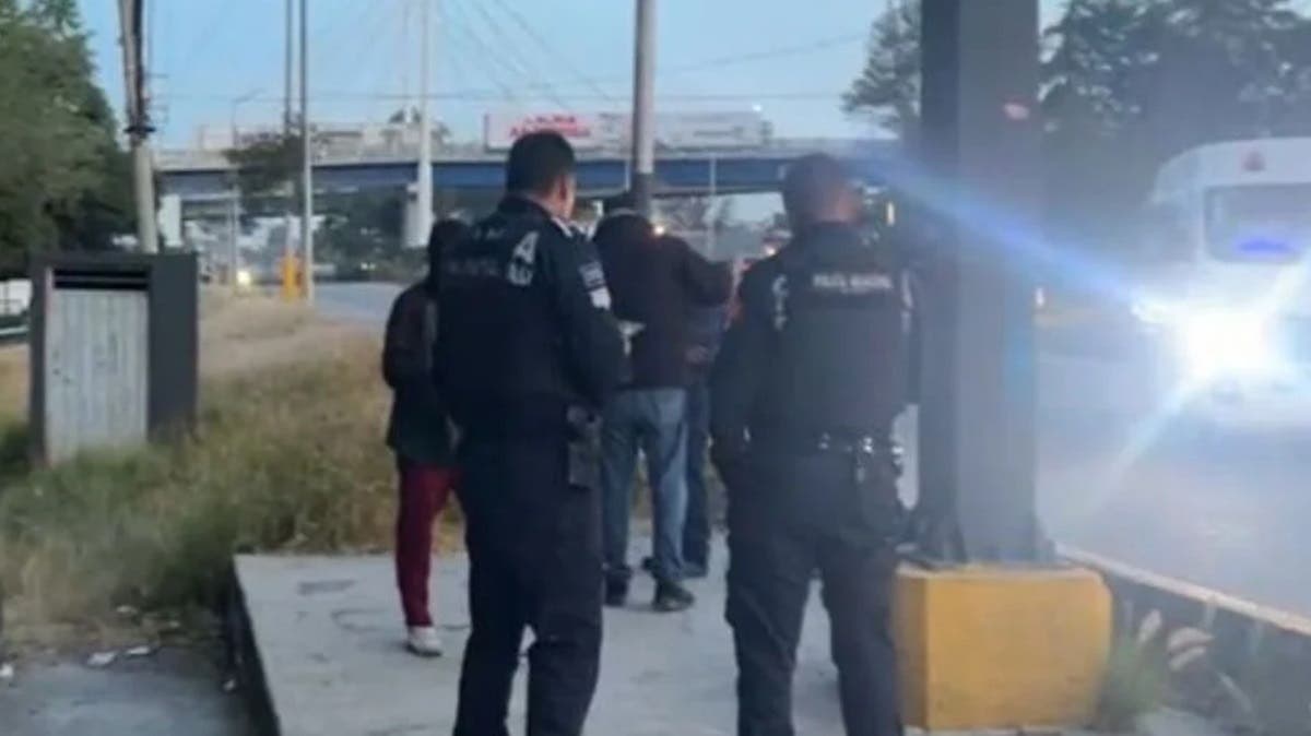 Intento de asalto en bulevar Hermanos Serdán deja a joven herida; motoagresores siguen prófugos