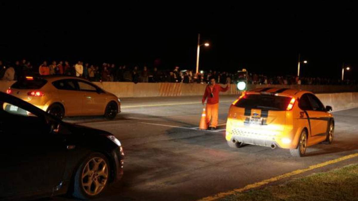 Diputado estalla contra pista de arrancones: “Que los juniors la paguen”