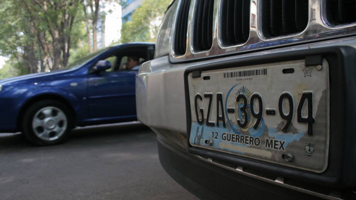 Puebla prepara multas para vehículos con placas foráneas a partir de 2026