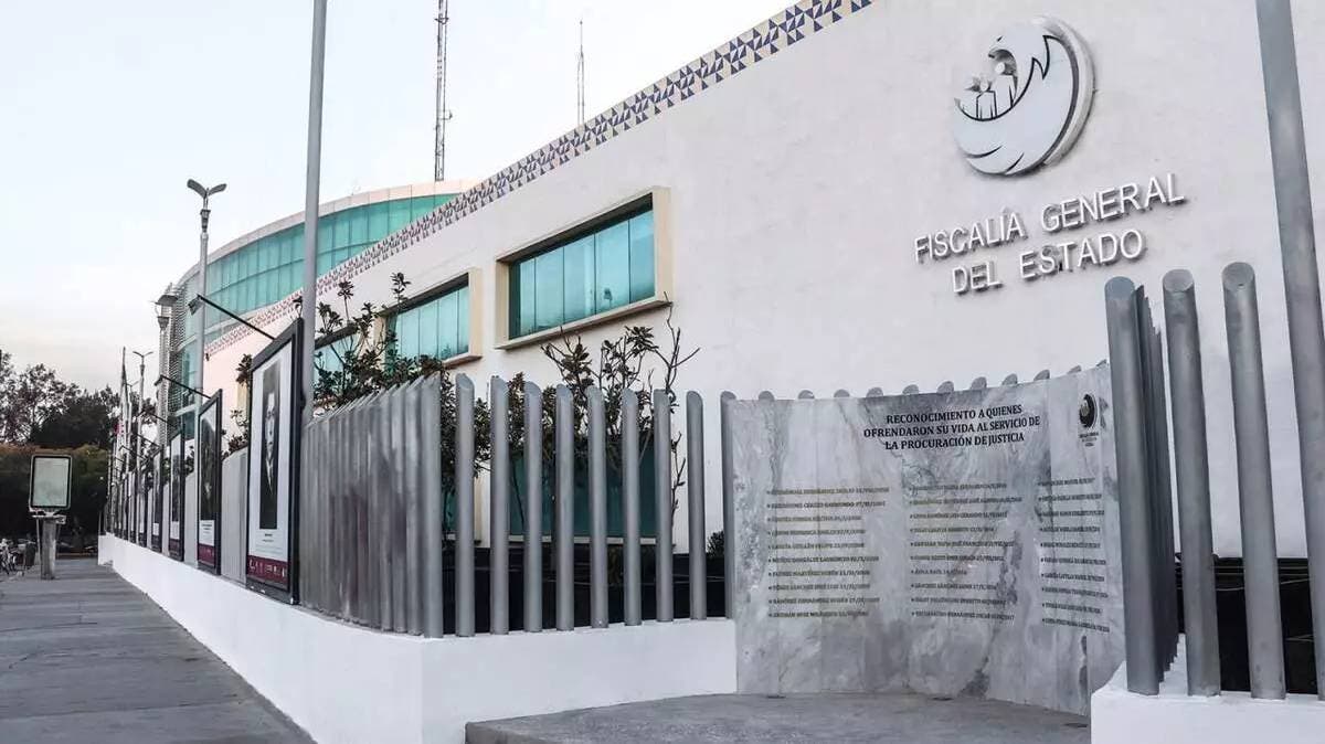 Caen funcionarios de confianza en la Fiscalía de Puebla: los acusaron de manipular investigaciones y extorsionar empresarios