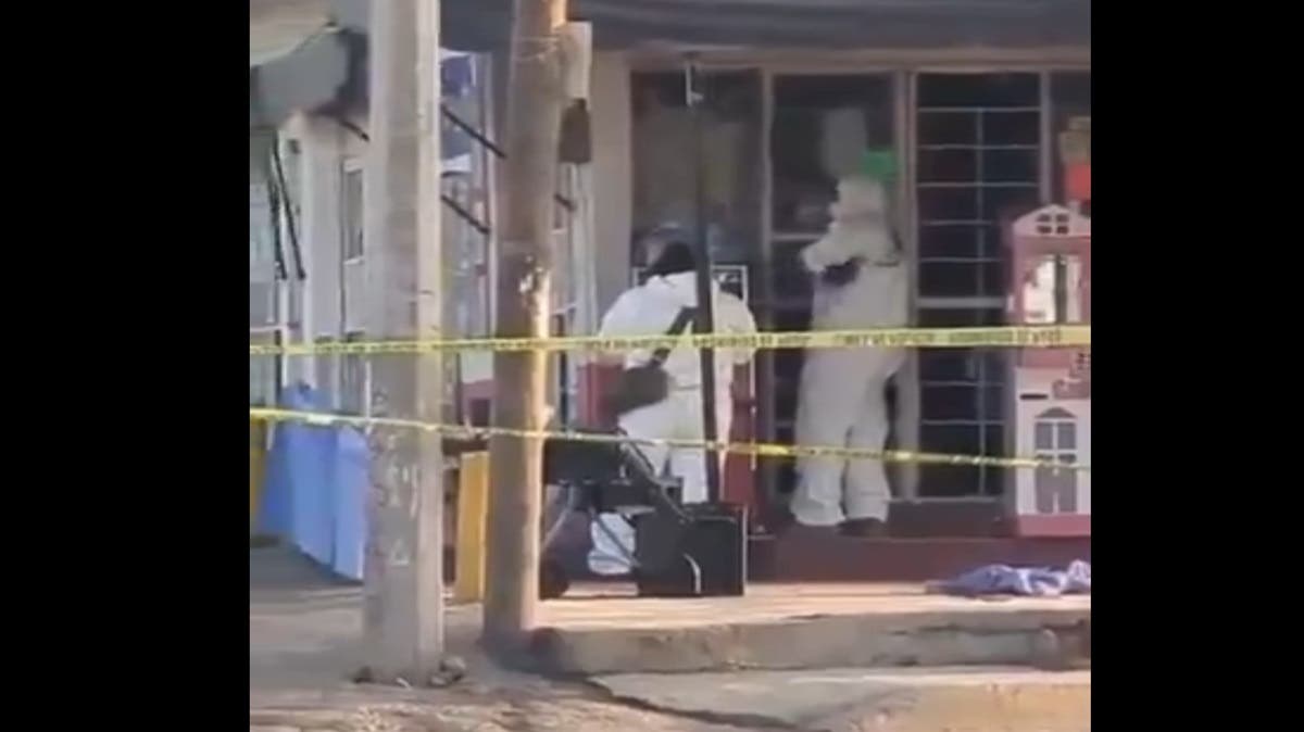 Domingo de Balacera en Puebla; Hombre es asesinado a balazos afuera de un depósito en Bosques de Manzanilla