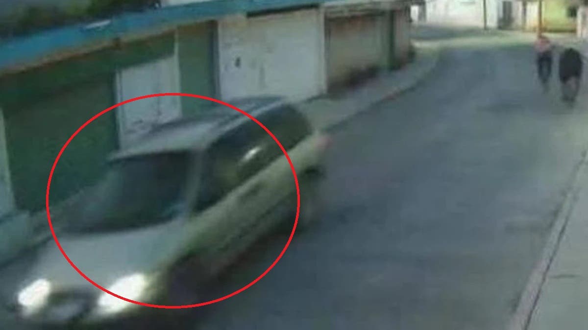 Alerta en Puebla: pareja en Voyager aterroriza a mujeres al amanecer