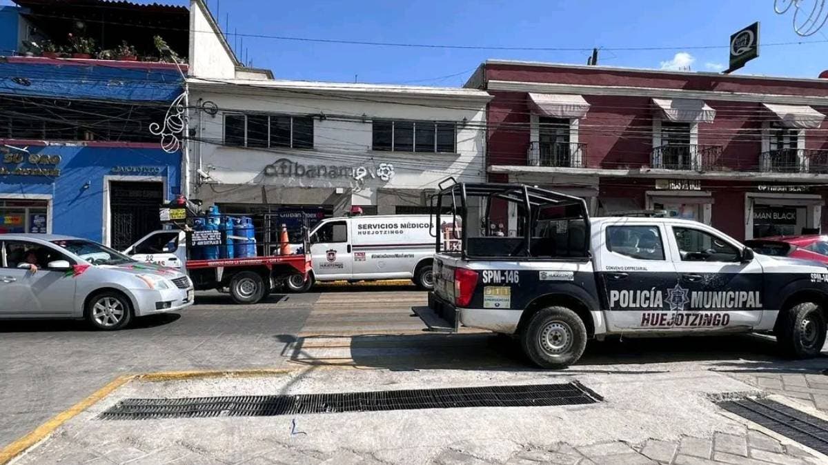 Asalto en Huejotzingo: tres motociclistas roban a clientes de Banamex