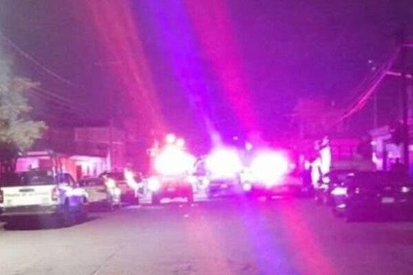 Operativo en Xonacatepec: persecución policial deja pareja armada detenida y decomiso de presunta droga