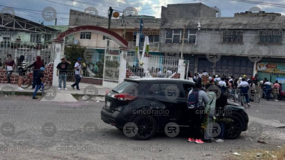 Explosión de pirotecnia deja un herido durante peregrinación guadalupana en Texmelucan