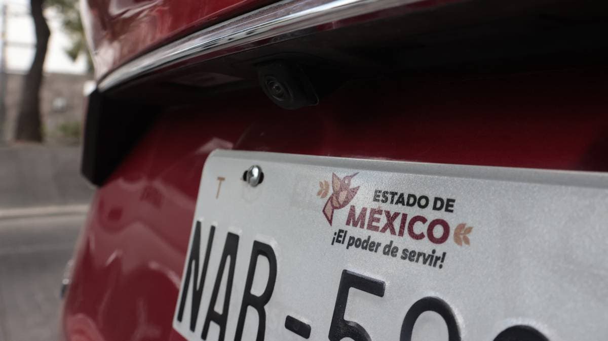 Puebla anuncia fotomultas y detenciones a autos foráneos que excedan límites de velocidad