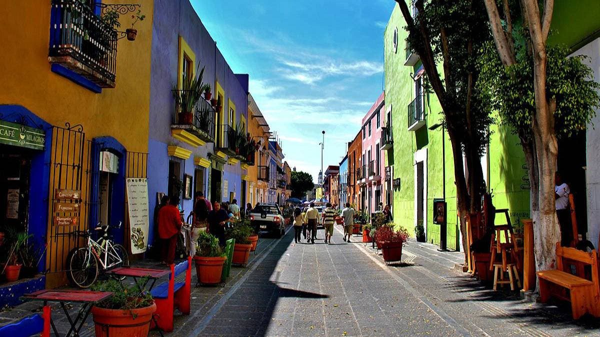 Callejón de Los Sapos: vecinos presionan por peatonalización en el Centro Histórico