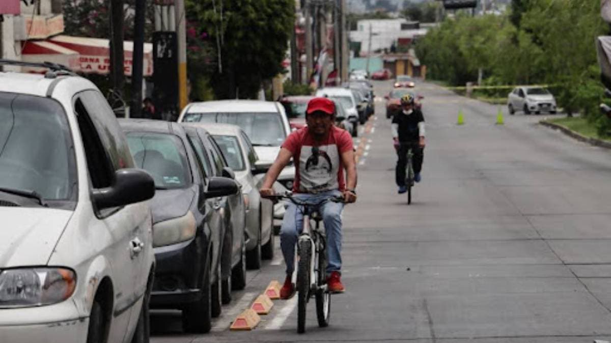 Invadir ciclovías en Puebla ya tiene consecuencias: hasta 15 multas por semana mientras se afinan sanciones más severas