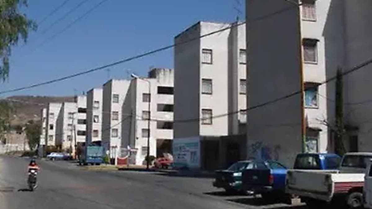 Riña nocturna deja a un adolescente baleado en Infonavit de Puebla