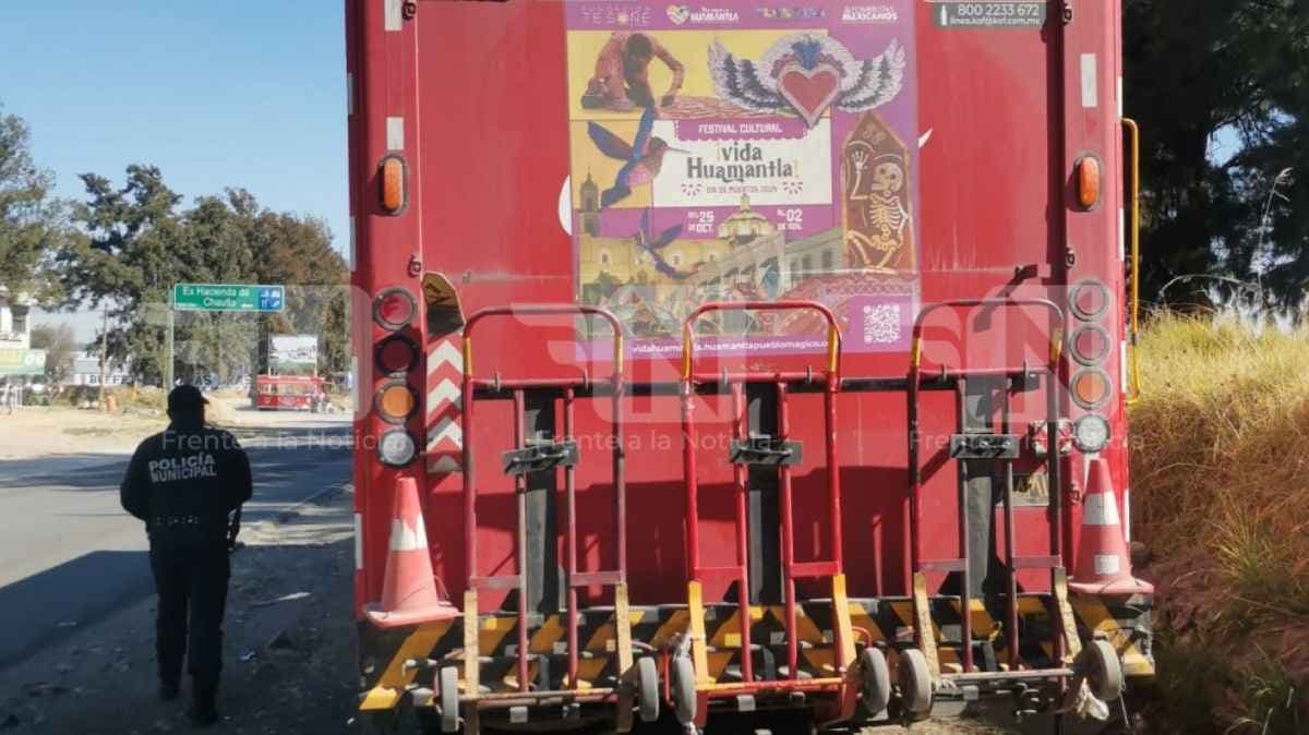 Asaltan a repartidor de Coca-Cola en la carretera México–Puebla, a la altura de San Salvador El Verde