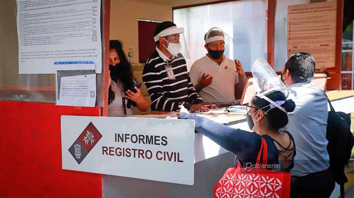 Sacuden al Registro Civil de Puebla: despido masivo deja a 50 trabajadores sin empleo