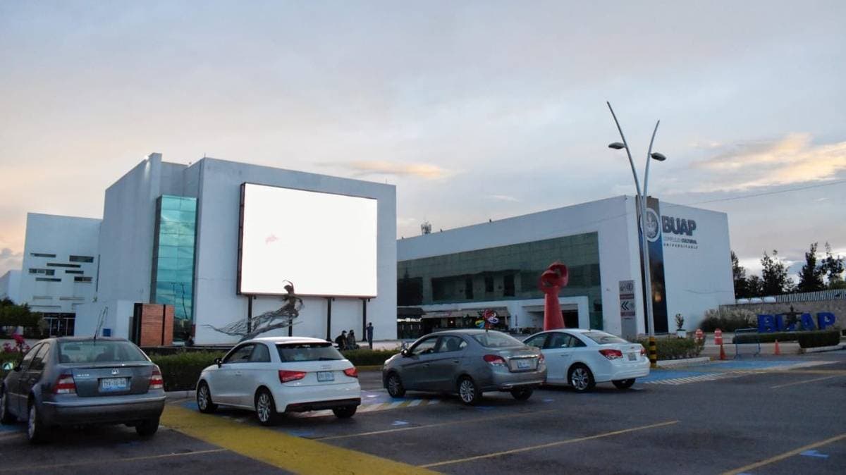 Finanzas Puebla trasladará oficinas y usará estacionamiento del CCU