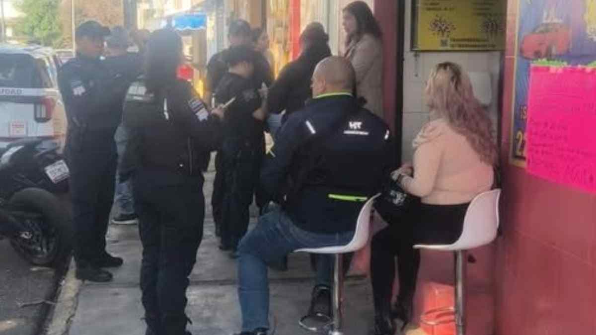 Violento asalto en Puebla: mujer es despojada de 163 mil pesos tras ser seguida desde el banco