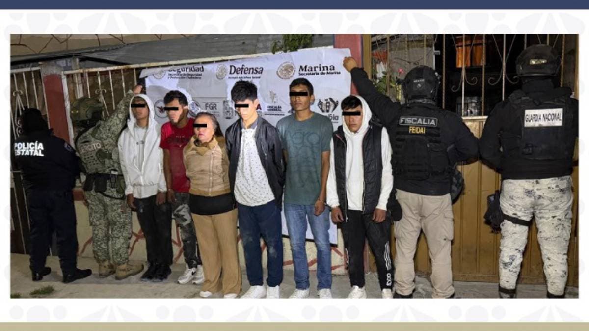 Caen presuntos narcomenudistas en Amozoc; decomisan cristal y marihuana