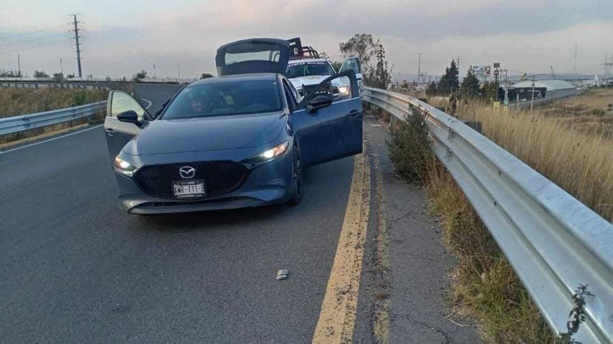 Persecución en el Periférico Ecológico: dron policial y cerco terrestre frustran huida tras robo de vehículo