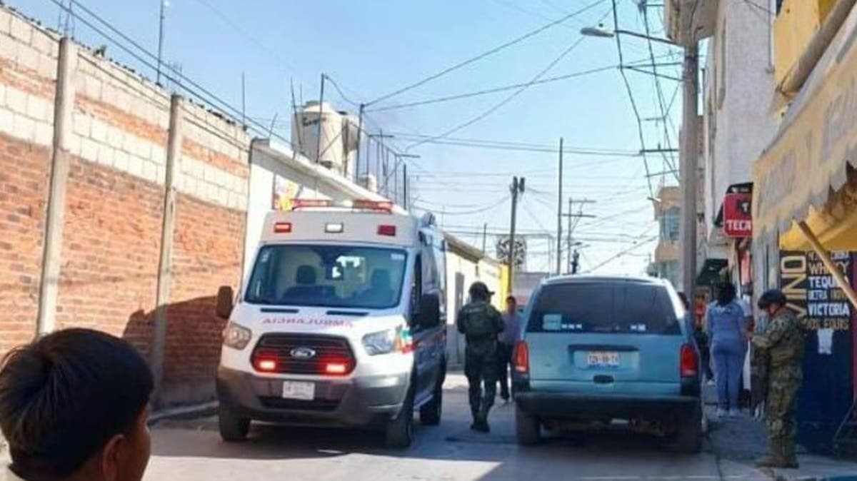 Noche violenta en Puebla: violento asalto armado deja a hombre hospitalizado