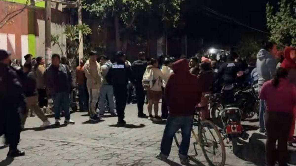 Intento de linchamiento en Tehuacán: pobladores retienen a presunto agresor sexual