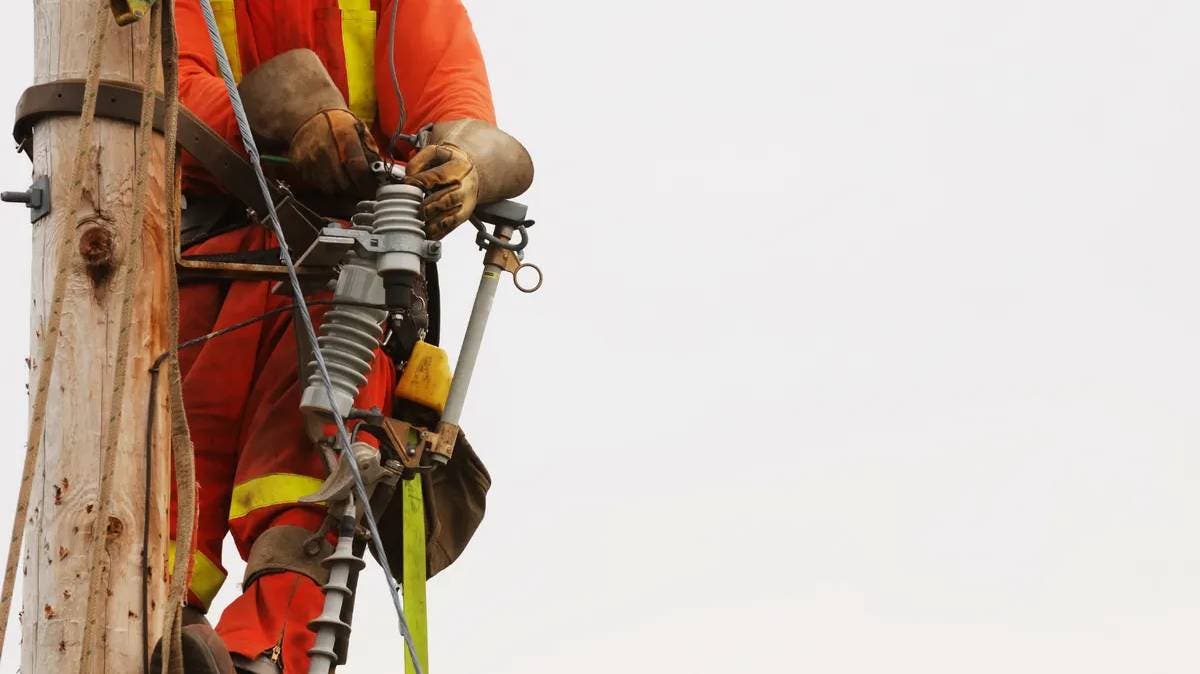 Descarga mortal en Tlaola: joven pierde la vida tras contacto con cables de alta tensión