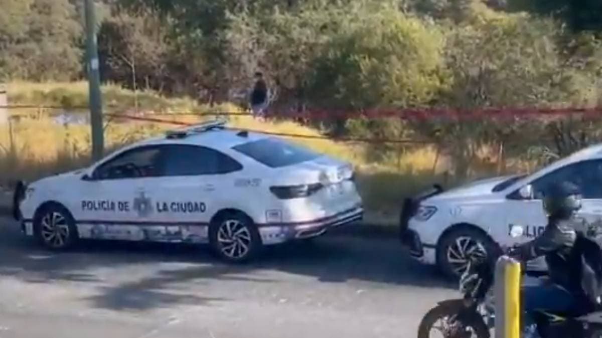 Hallan cuerpo con huellas de violencia en camino a Galaxia La Calera