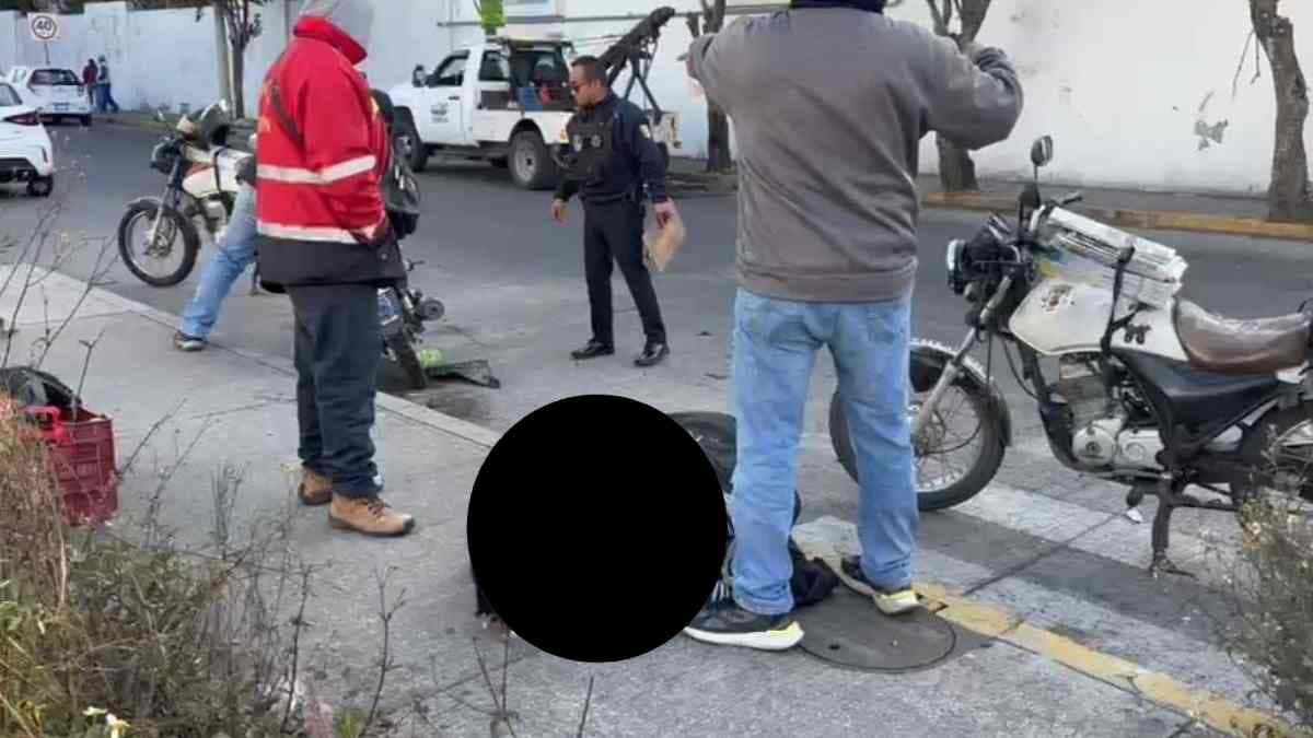Atropellan a voceador en Puebla: motociclista queda herido tras incidente vial en colonia Amor