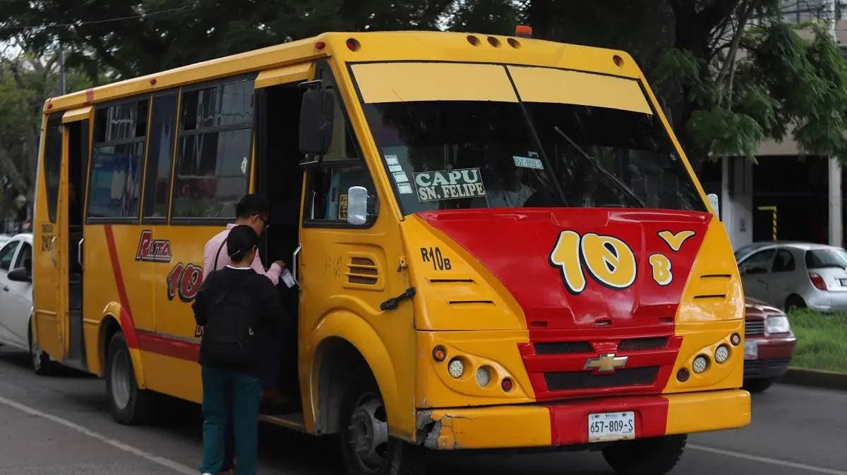 Caos en Puebla: paro de transporte público afectará miles de usuarios este martes