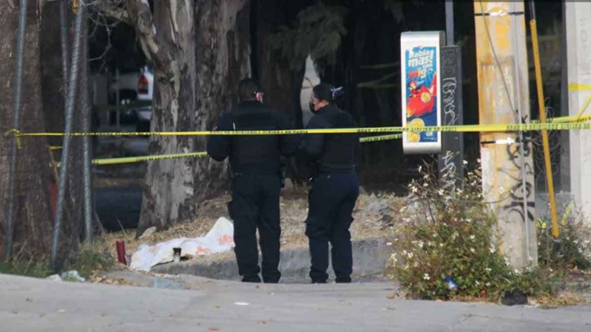 Grupo armado sustrae cuerpo de joven asesinado en Cañada Morelos