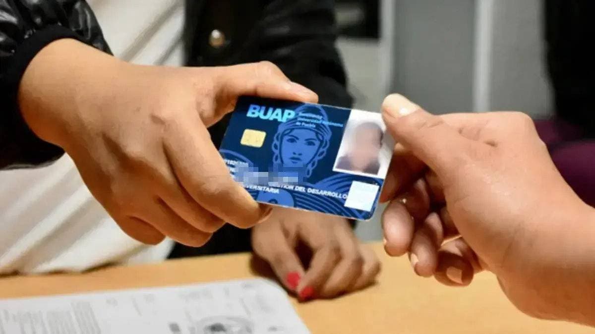 Egresados BUAP ya tienen portal oficial con cursos, bolsa laboral y descuentos exclusivos