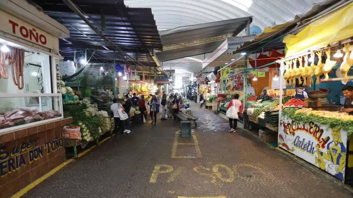 Mercado Hidalgo, foco de contagio de sarampión en Puebla: activan jornada urgente de vacunación