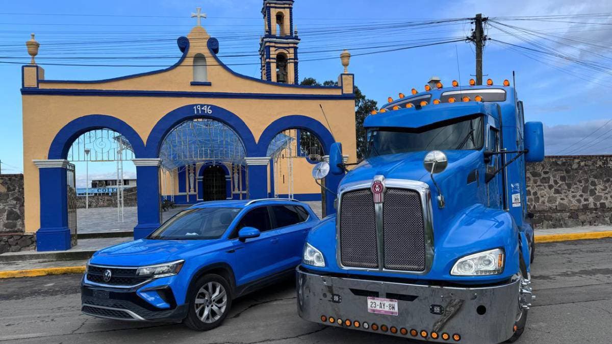 Desaparece chofer de la Central de Abasto de Puebla; hallan solo la caja del tráiler rumbo a Izúcar