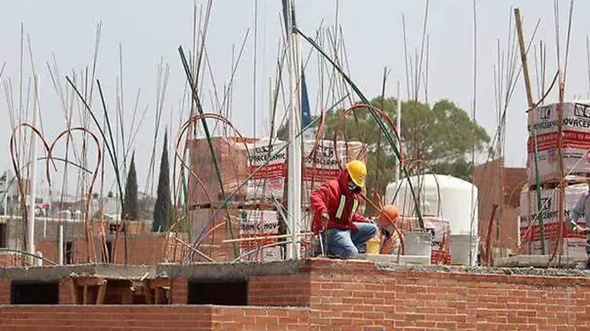 Última Hora: Emergencia en Puebla: menor de 6 años cae desde 8 metros en obra de construcción