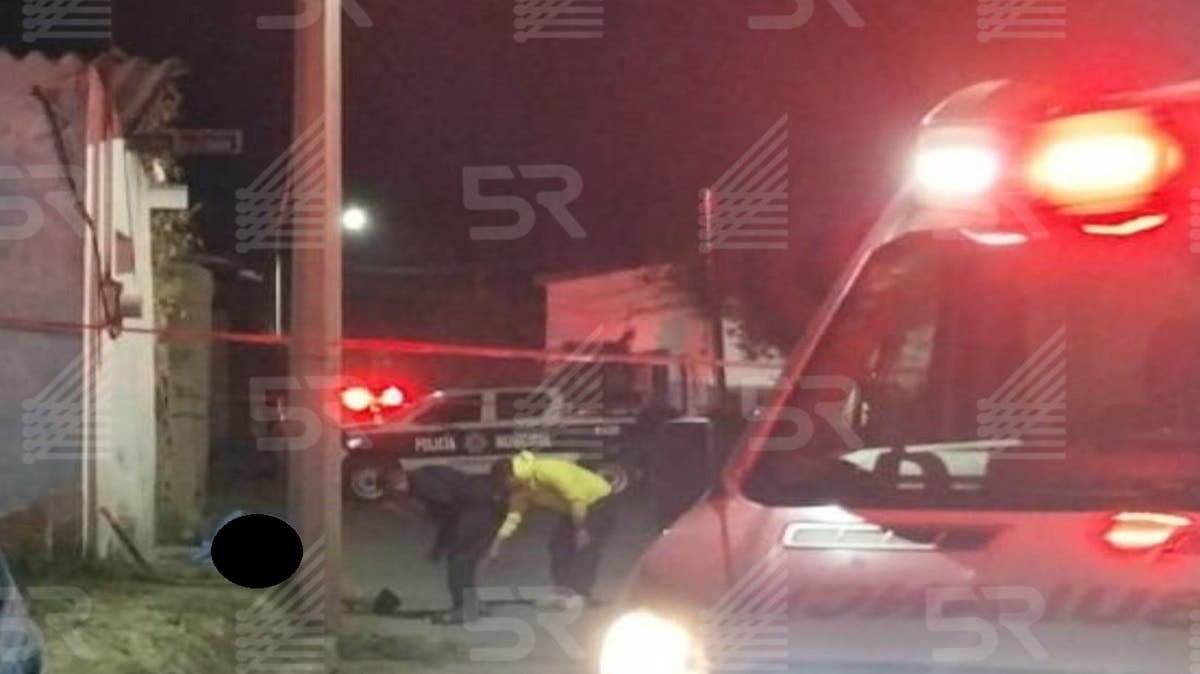Noche violenta en Puebla, acribillan a un hombre afuera de su casa en Coronango