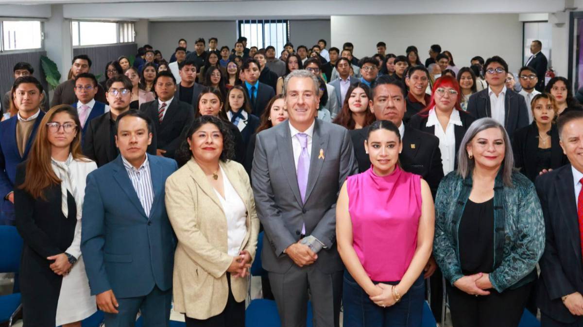 Juventudes alzan la voz en Puebla: concurso de oratoria impulsa liderazgo y pensamiento crítico