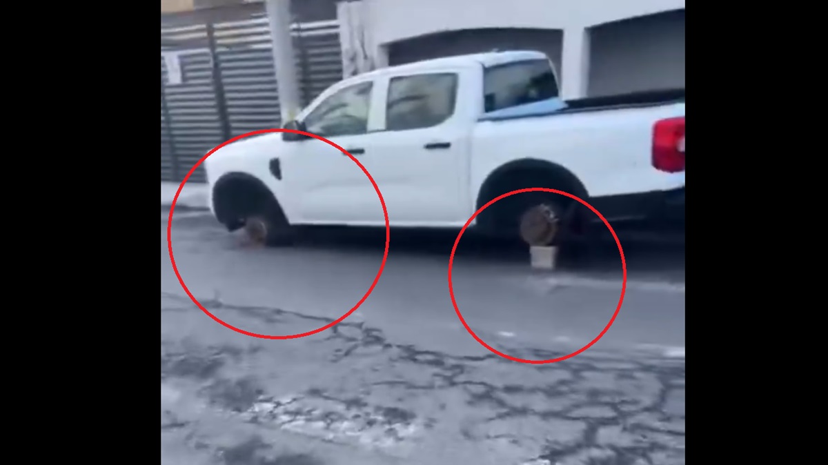 Puebla bajo alerta: desvalijan camioneta y le roban las 4 llantas frente al Jardín del Arte