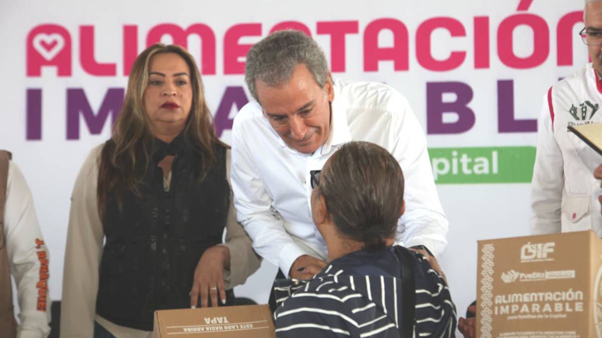 Apoyo alimentario en Puebla: entregan más de 11 mil despensas en Hueyotlipan para enfrentar carencias