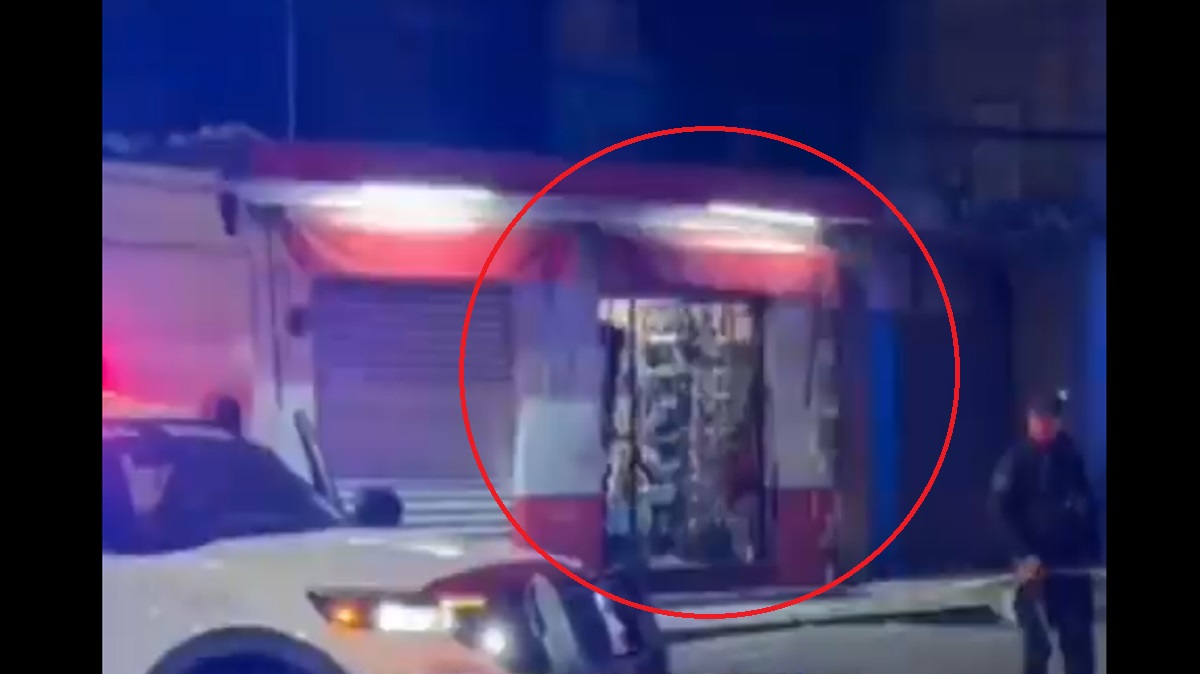 Ejecutan a jovencita de 19 años en una tienda en Lomas 5 de Mayo, Puebla; señalan cobro de piso
