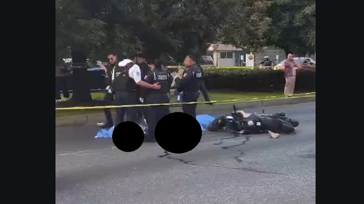 Pareja de motociclistas muere tras brutal accidente en Boulevard 18 de Noviembre, Puebla