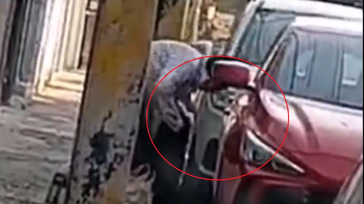 Captan robo de autopartes en plena 11 Oriente: vecinos alertan y piden denunciar