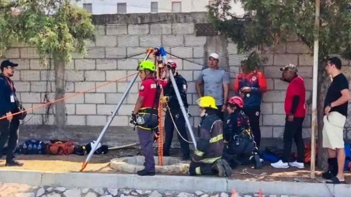 Niño cae a pozo de 25 metros en la Universidad Interamericana; su padre se lanzó para rescatarlo