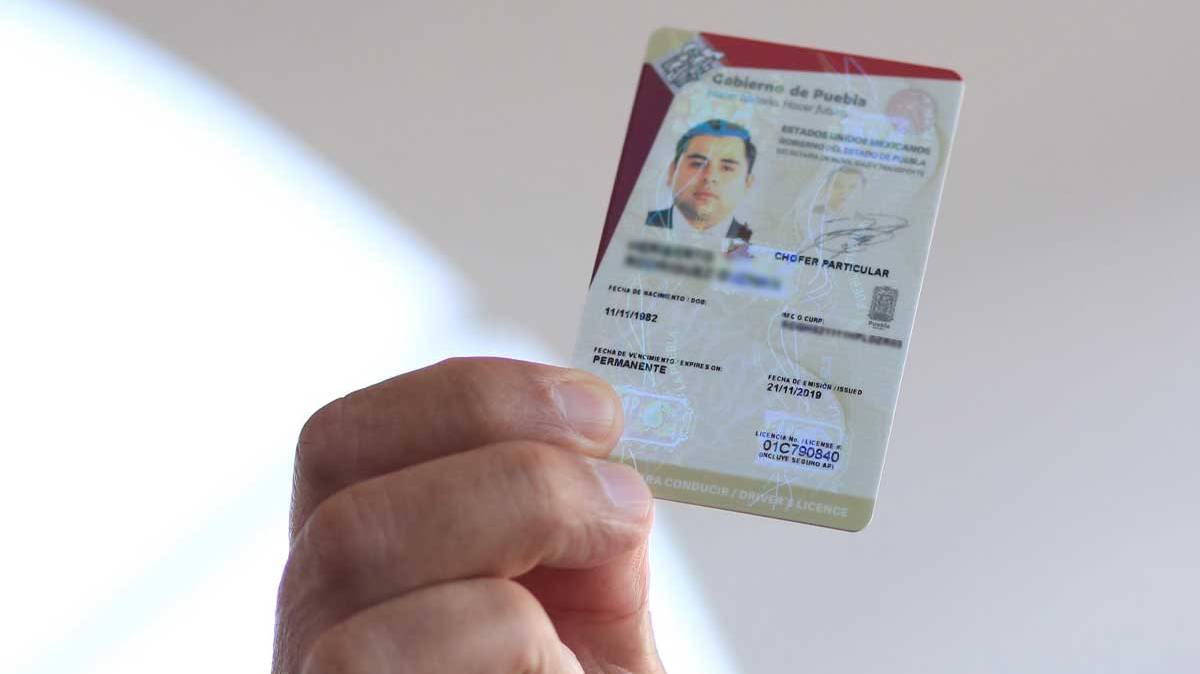 Puebla elimina requisitos para tramitar licencias de conducir; esto cambia para automovilistas, taxis y plataformas