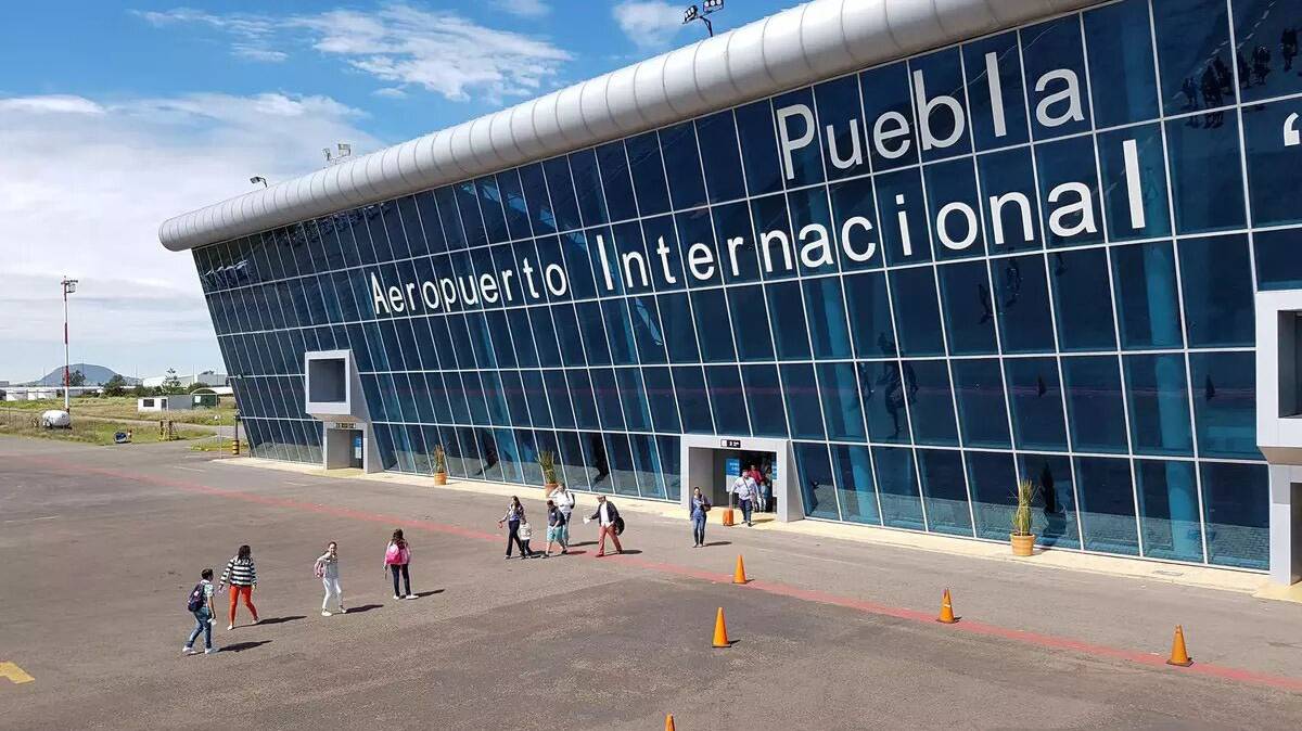 Armenta anuncia deuda millonaria para modernizar Aeropuerto Hermanos Serdán en Huejotzingo