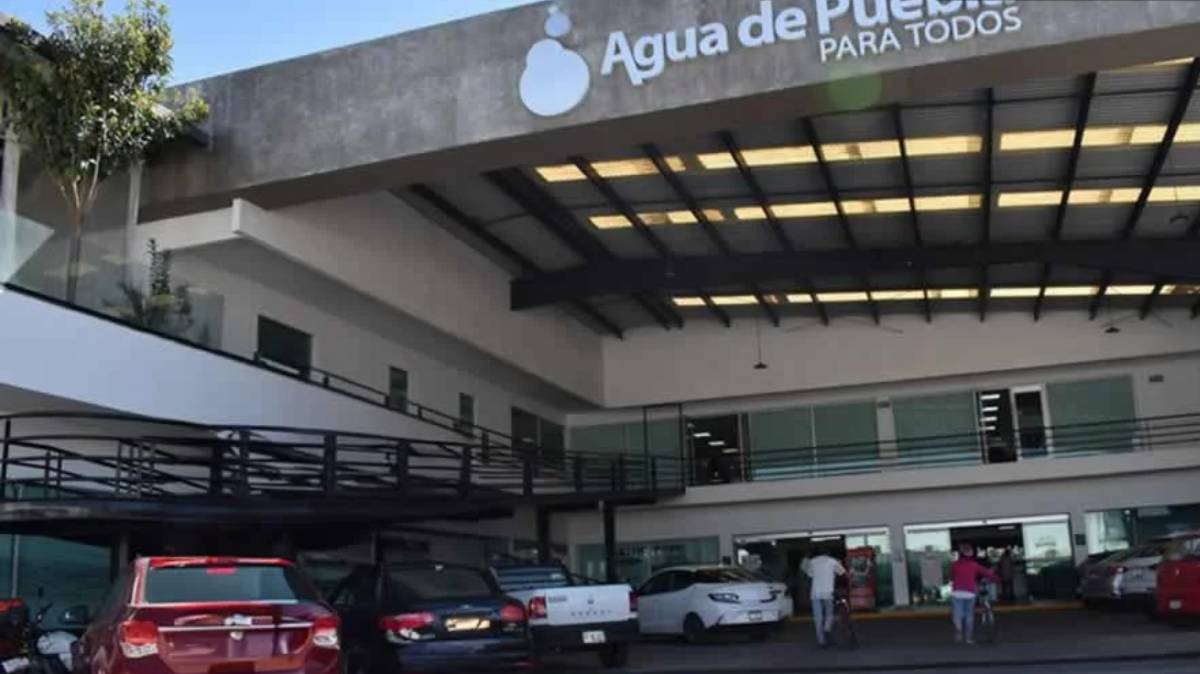 “Si nos dan para el refresco, les damos agua”: vecinos de Villas Manzanilla denuncian cortes constantes de Agua de Puebla